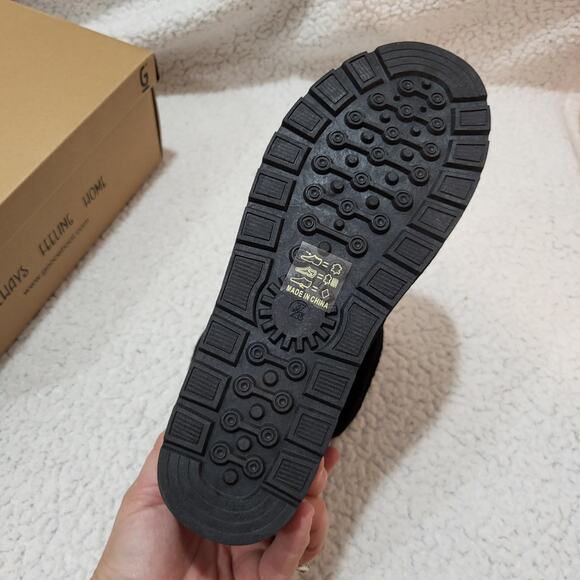 NEW Bayton Women's Adak Cuff Fashion Suede Bootie Black size 6 - Picture 6 of 8